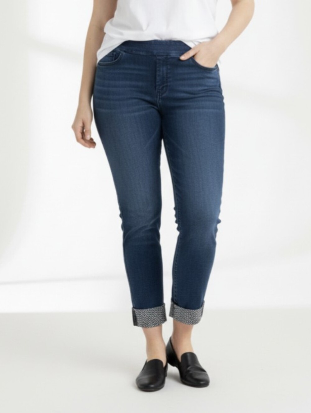 CHICO'S! NAVY BLUE DENIM, BLUE RHINESTONE EMBELLISHED CUFFS, JEGGING JEANS! 16P